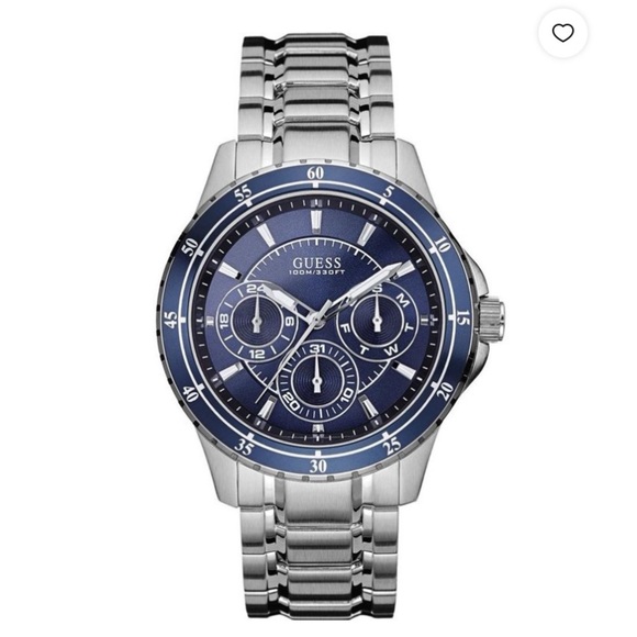New GUESS Men's Sporty Silver-Tone Stainless Steel Watch - Picture 1 of 1